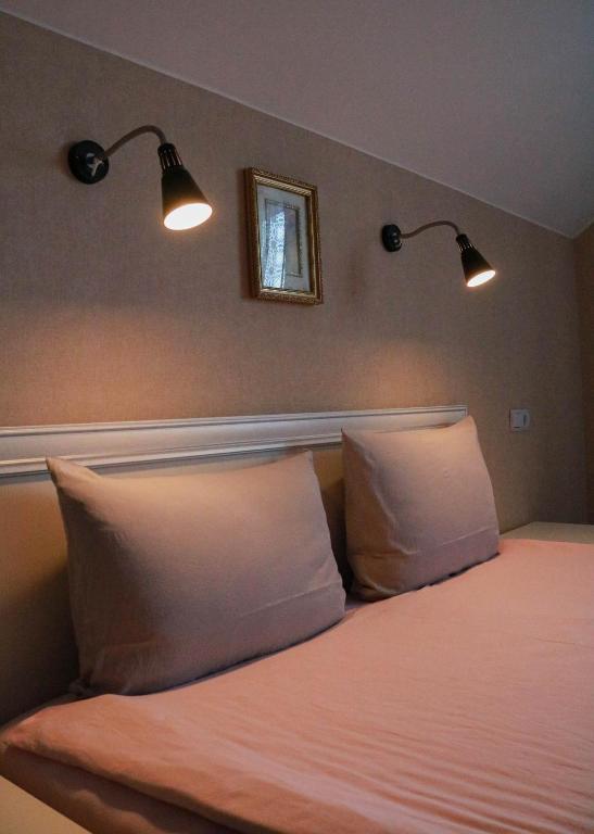 Motel