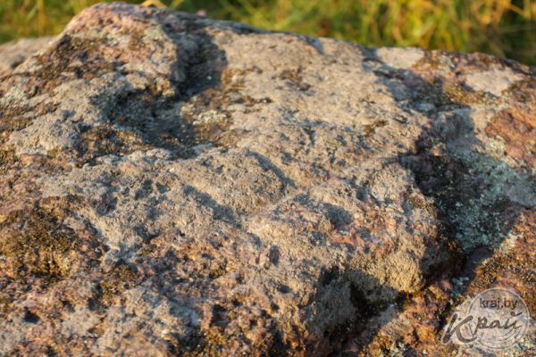 What the boulders are silent about